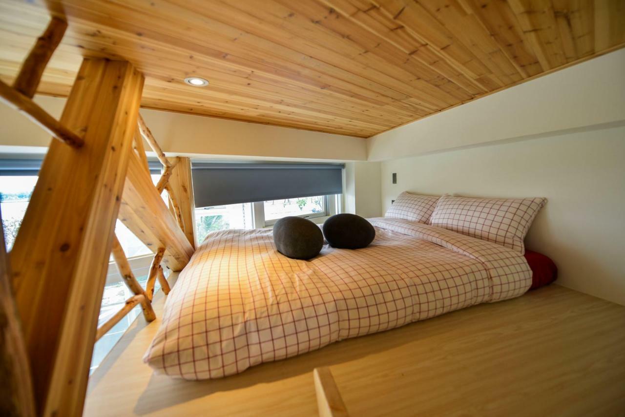 Admiring Island Apartment Tainan Bagian luar foto