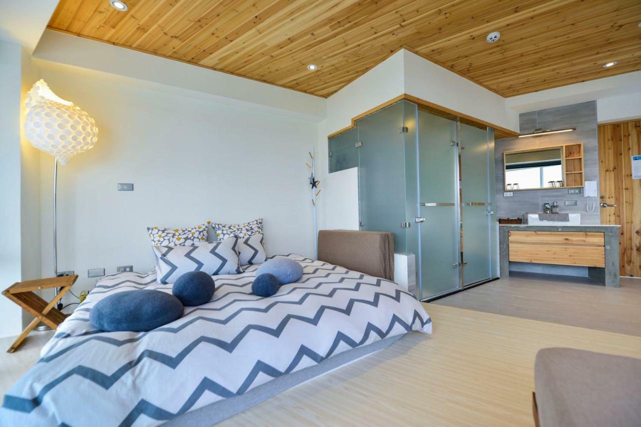 Admiring Island Apartment Tainan Bagian luar foto