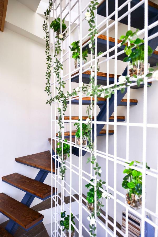 Admiring Island Apartment Tainan Bagian luar foto